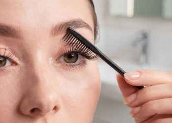Como cuidar do alongamento de cílios para durar muito mais?