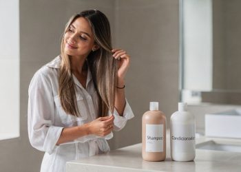 O guia definitivo para você nunca mais comprar o shampoo e condicionador errado para seu cabelo