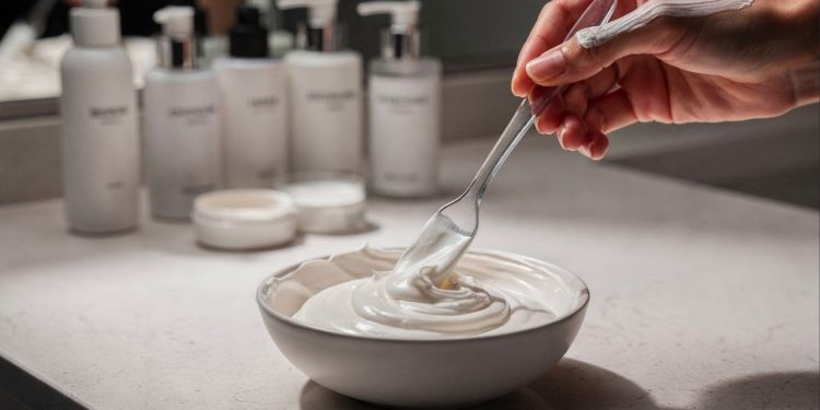 Esse primer caseiro com 1 ingrediente simples de cozinha muda tudo na sua make