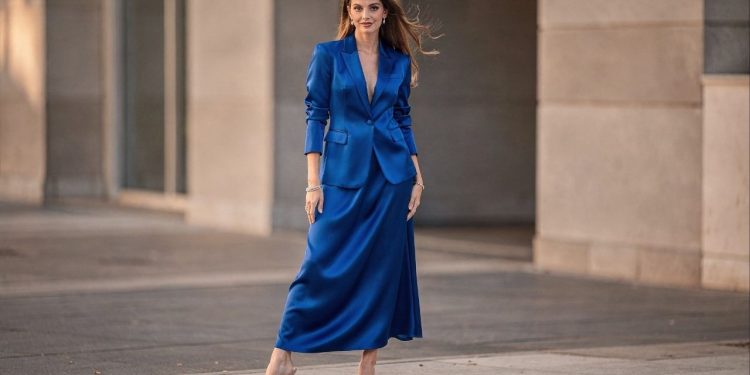 Essa é a cor que está dominando os looks das celebridades em 2026