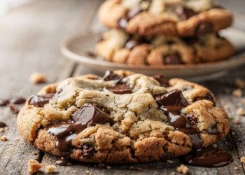 Como fazer o cookie americano perfeito que sai do forno macio e não endurece depois de frio