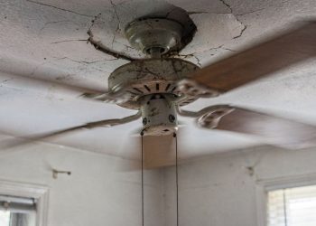 O que faz o ventilador de teto oscilar e quanto custa resolver