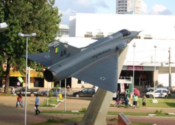 Entre Brasília e Goiânia, a cidade goiana que conquista os brasileiros com qualidade de vida e defende o espaço aéreo da capital federal