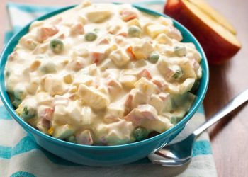 Como fazer a salada de maionese simples, saborosa e perfeita
