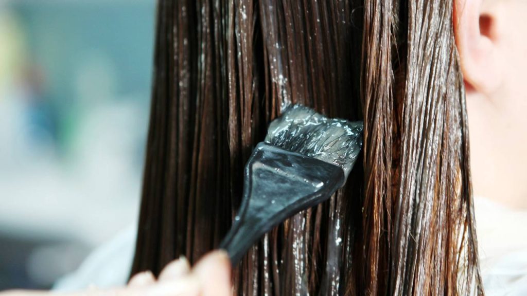 manchas de tinta de cabelo 