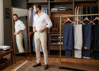 5 calças masculinas que todo homem elegante precisa ter para o dia a dia