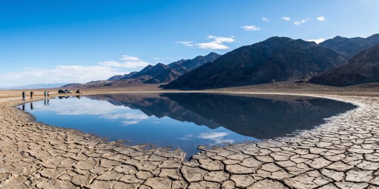 O milagre do Vale da Morte: um lago ancestral volta à vida após milhares de anos