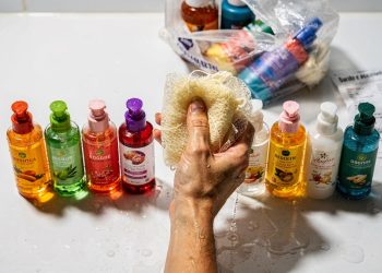 Banho comum vira ritual de glow com esses produtos de mercado super acessíveis