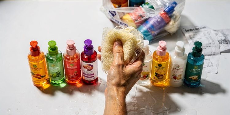 Banho comum vira ritual de glow com esses produtos de mercado super acessíveis