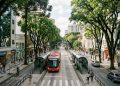 Cidade mais inteligente do mundo e líder de qualidade de vida entre capitais do Brasil: a capital ecológica que se tornou sonho de todo brasileiro graças à sua qualidade de vida europeia