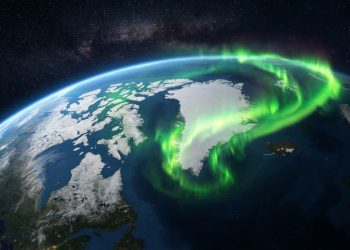 Um brilho que se espalhou do Canadá à Islândia foi registrado pela NASA