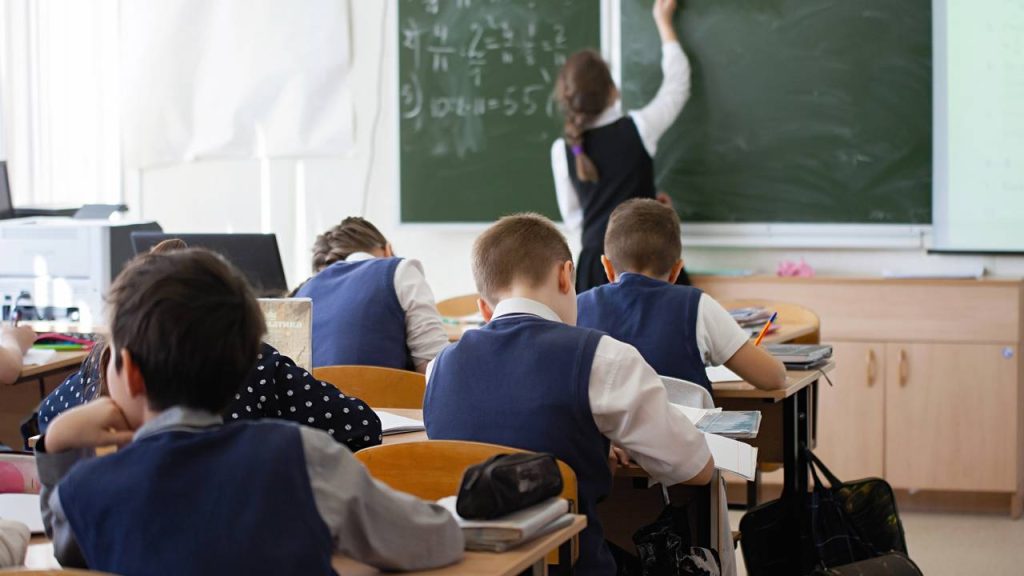 A história da palavra "escola" ajuda a entender a educação de hoje