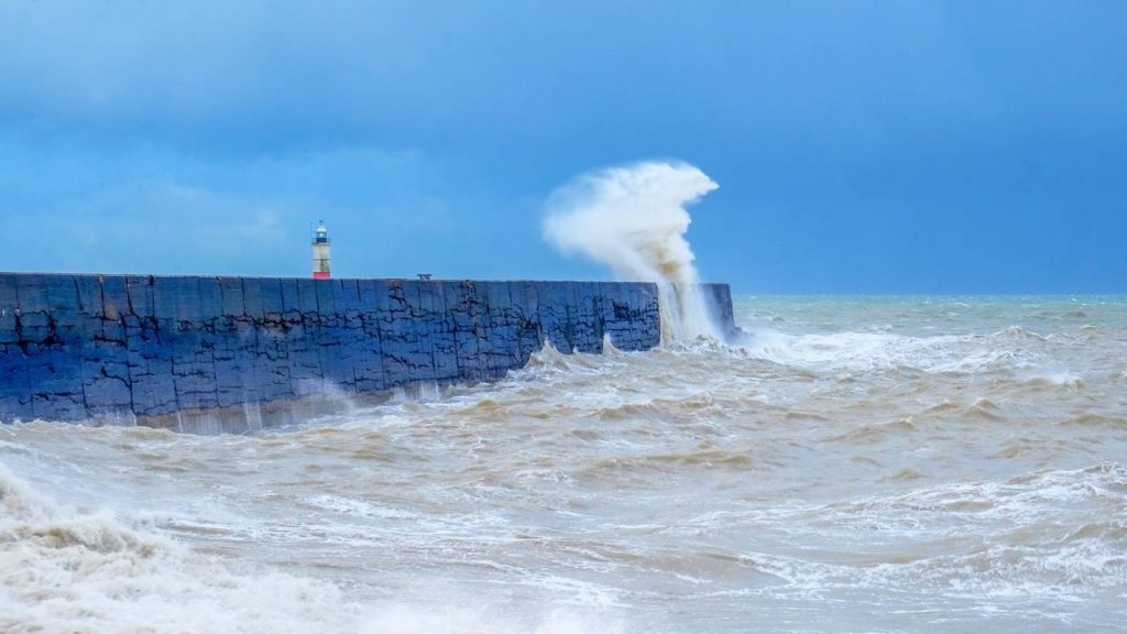 A NASA revelou que o nível do mar no litoral brasileiro já subiu o suficiente para engolir praias inteiras nos próximos anos