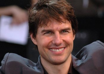 Frase do dia, de Tom Cruise, é: “Quero um mundo sem guerra, um mundo sem loucura. Quero ver as pessoas prosperarem. Acho que nem é tanto o que eu quero para mim. É mais o que eu quero para as pessoas ao meu redor. É isso que eu quero.”