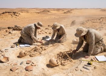  200 esqueletos foram descobertos em um cemitério pré-histórico no deserto do Saara