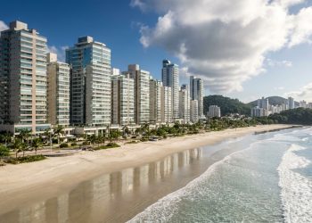 A cidade que cresceu quase 66% e tem o 2º metro quadrado mais caro do Brasil