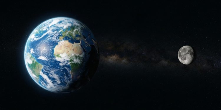 A Lua está se afastando da Terra, e os humanos sentem o impacto