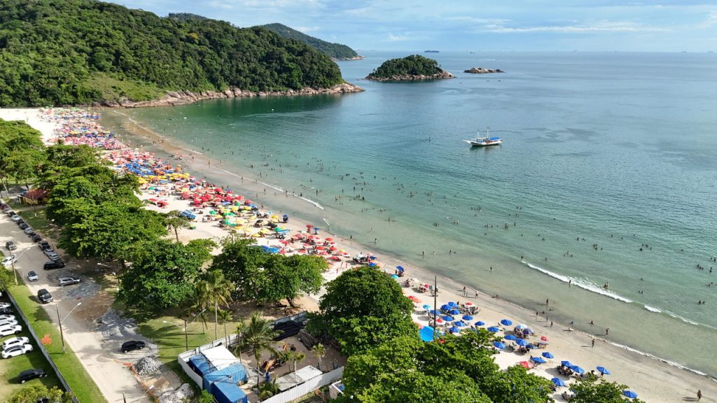 A Pérola do Atlântico com 27 praias e 16 premiações internacionais consecutivas: a cidade com a praia mais certificada da América do Sul e uma qualidade de vida invejável