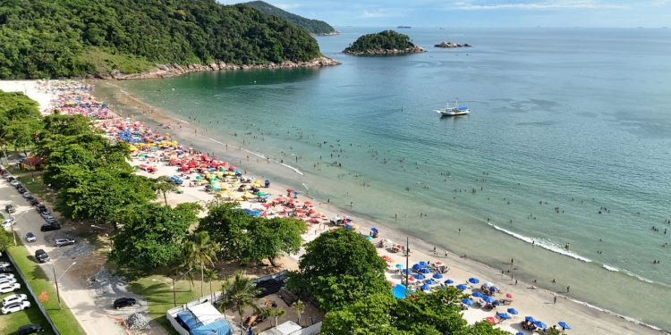 A Pérola do Atlântico com 27 praias e 16 premiações internacionais consecutivas: a cidade com a praia mais certificada da América do Sul e uma qualidade de vida invejável