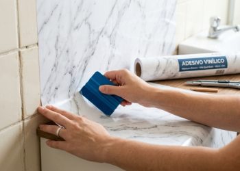 Transformei meu banheiro e não quebrei nada na reforma, além de gastar pouco