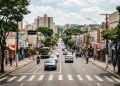 1 doutor para cada 100 habitantes e qualidade de vida europeia: brasileiros estão se mudando para a cidade do interior que concentra a maior quantidade de doutores da América Latina e se tornou referência em vida boa