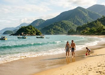 A cidade do litoral paulista com 102 praias, 20 ilhas e qualidade de vida alta a 224 km da capital