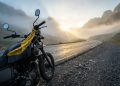 O que significa o pano amarelo no guidão da moto que alguns motociclistas usam nas estradas?