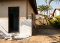 A tinta caseira que reduz o calor em paredes externas que recebem sol o dia inteiro e esquentam os ambientes