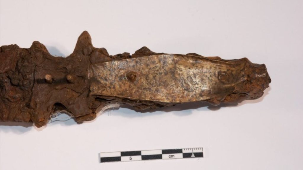 Espada encontrada na Espanha pode ser a lendária "Excalibur"