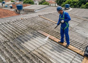Essa solução caseira protege telhas contra calor excessivo e vazamentos sem precisar trocar o telhado