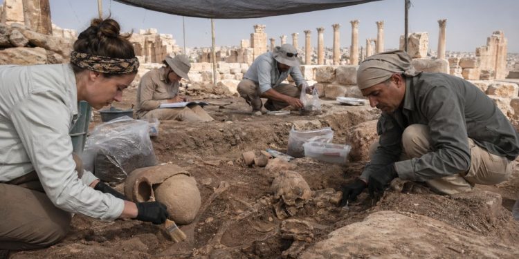Uma “vala” comum pode revelar algo sobre a primeira pandemia da história