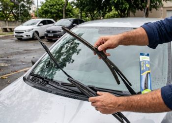Com que frequência você deve trocar as palhetas do limpador de para-brisa