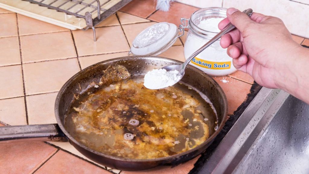 frigideira queimada