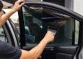 Quanto custa instalar película automotiva em 2026 e reduzir calor dentro do carro estacionado no sol?