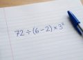 O cérebro entra em curto quando aparece “72 ÷ (6 – 2) × 3²”