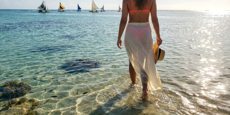 Piscinas naturais e reconhecimento internacional inédito: o vilarejo alagoano apelidado de Caribe Brasileiro