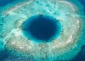O buraco azul que surgiu de uma caverna desabada e hoje revela como o nível do mar mudou desde a Era Glacial