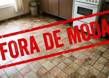 Os dias dos azulejos na cozinha estão contados: a nova tendência para 2026 é uma solução mais prática