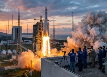Setor espacial da China cresce rápido e amplia meta para 140 lançamentos orbitais