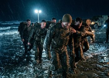 O treinamento da United States Navy SEALs obriga soldados a dormir menos de 4 horas em quase uma semana inteira