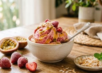 Sorvete caseiro low carb combina poucos ingredientes e muita cremosidade