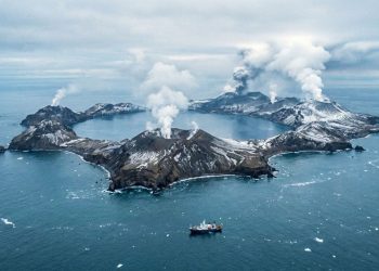 Um gigantesco supervulcão pode estar se formando próximo à costa do Alasca