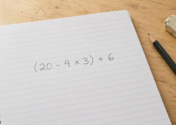 Quanto é (20 − 4 × 3) + 6? Parece fácil, mas quase todo mundo cai na pegadinha