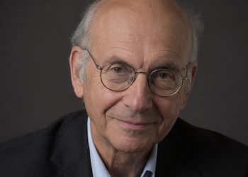 Boris Cyrulnik, neuropsiquiatra francês, disse sobre resiliência: “Uma pessoa resiliente entende que ela é a arquiteta da sua própria alegria e do seu próprio destino”