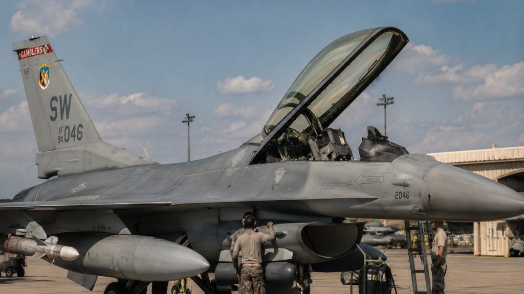 F-16