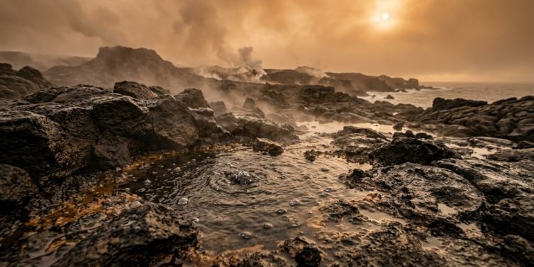 O composto químico que ajudou a tornar a vida possível na Terra pode ter surgido de uma forma inesperada