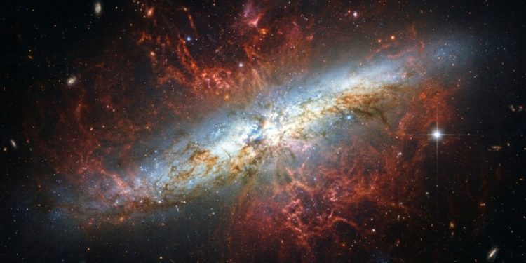 Astrônomos encontram uma colossal "ponte cósmica" de 23 mil anos-luz em uma época em que ela era considerada impossível