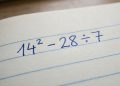Você sabe resolver 14² – 28 ÷ 7 corretamente? A maioria acredita que sim e erra
