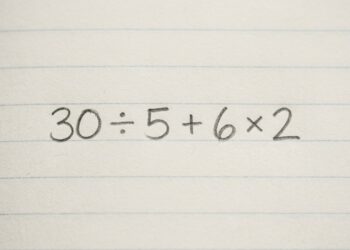O enigma 30 ÷ 5 + 6 × 2 está viralizando porque "quase" todo mundo responde errado