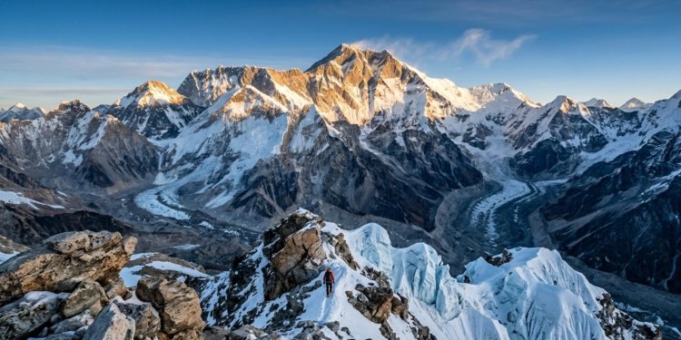 O segredo geológico que faz o Everest crescer lentamente há milhões de anos